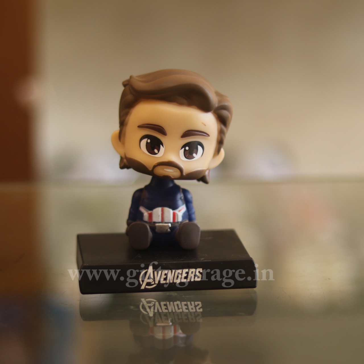 wobble head captain america